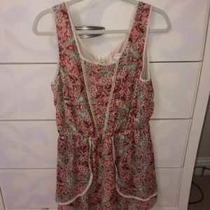 Francesca‘s Zoe and Rose Multicolor Romper